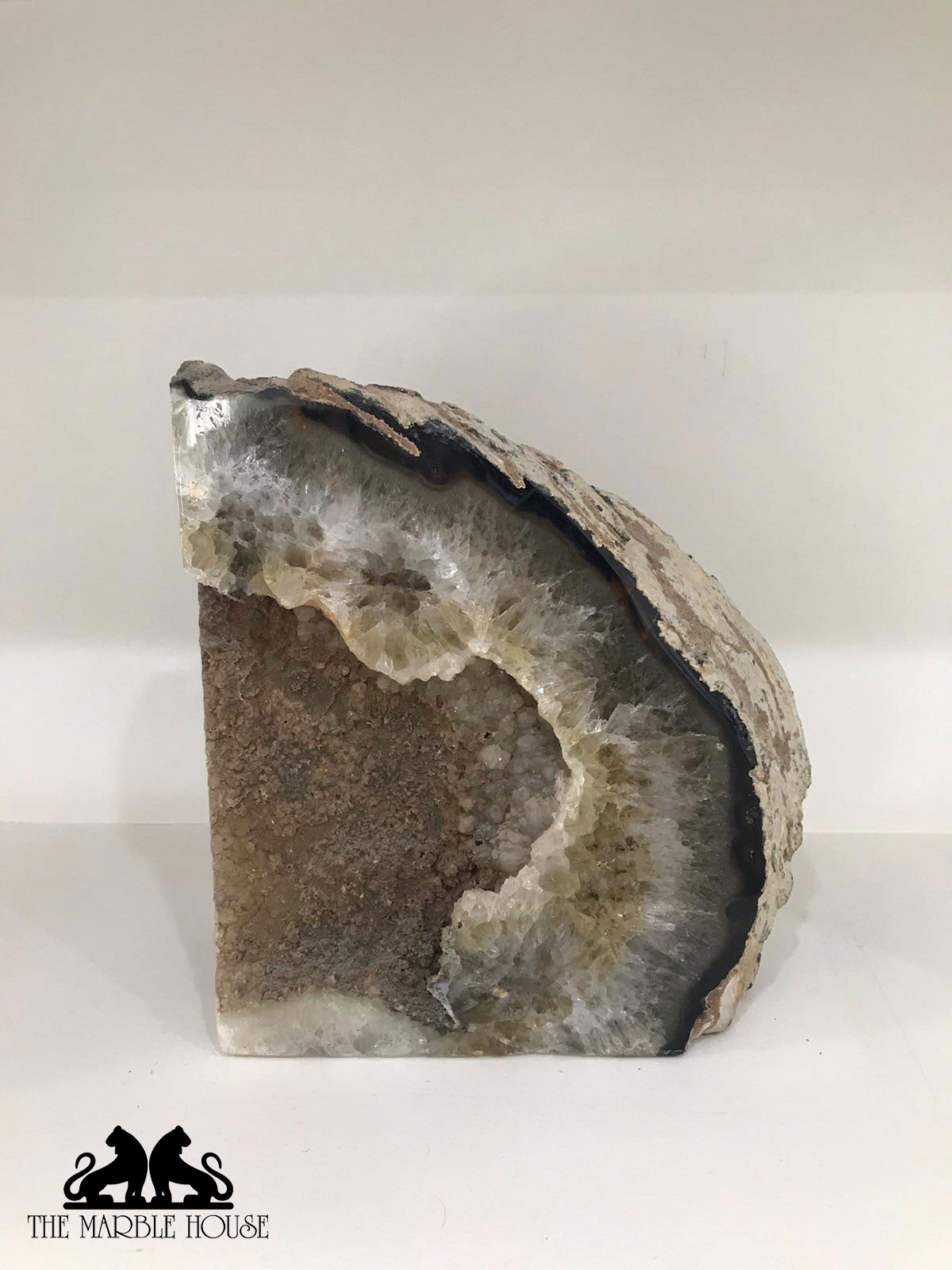 The Marble House. Natural stones for sale. Amethyst stone. Amethysts supplier Melbourne, Sydney. A010.