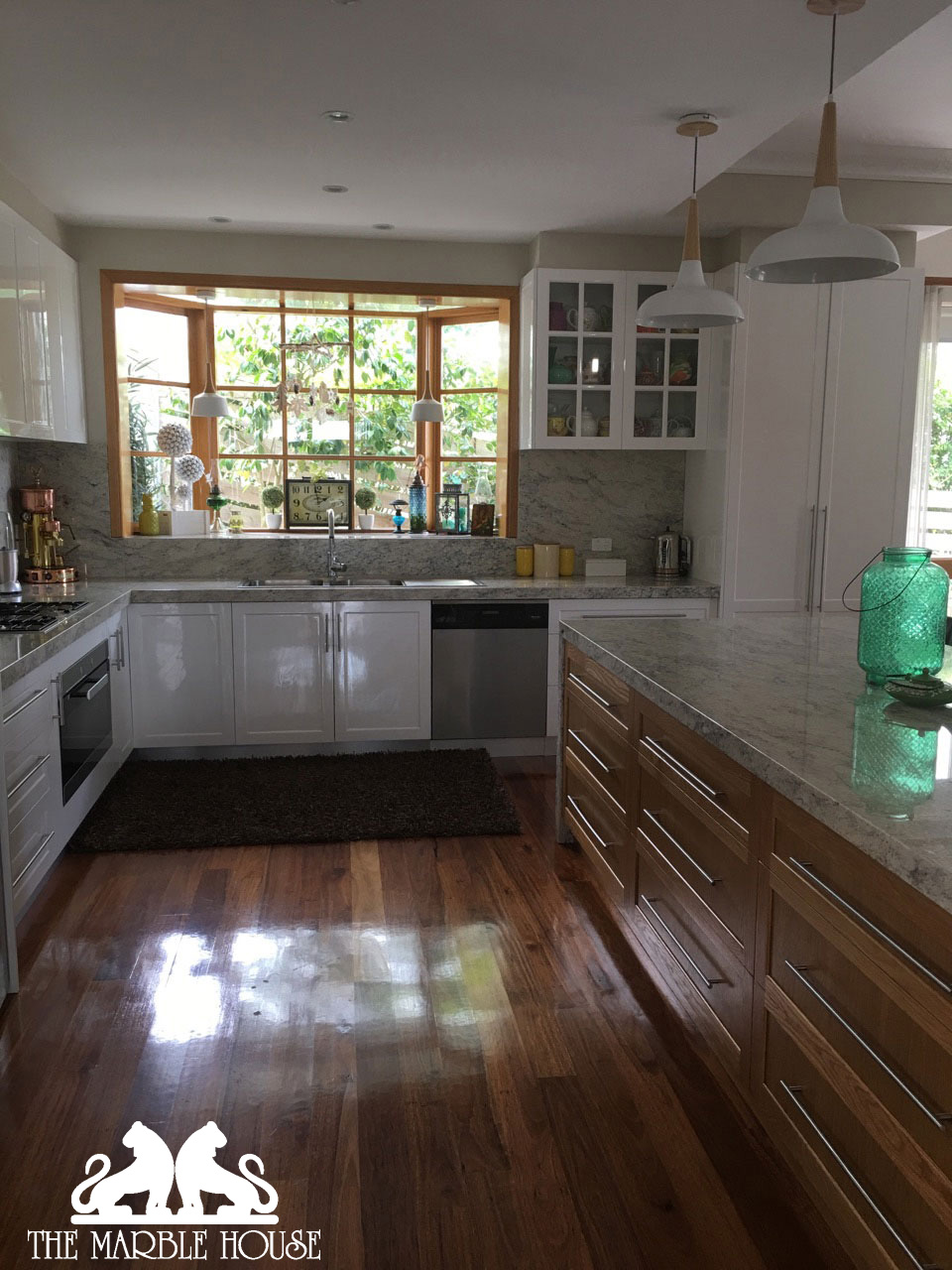 Blanco-romano--polished