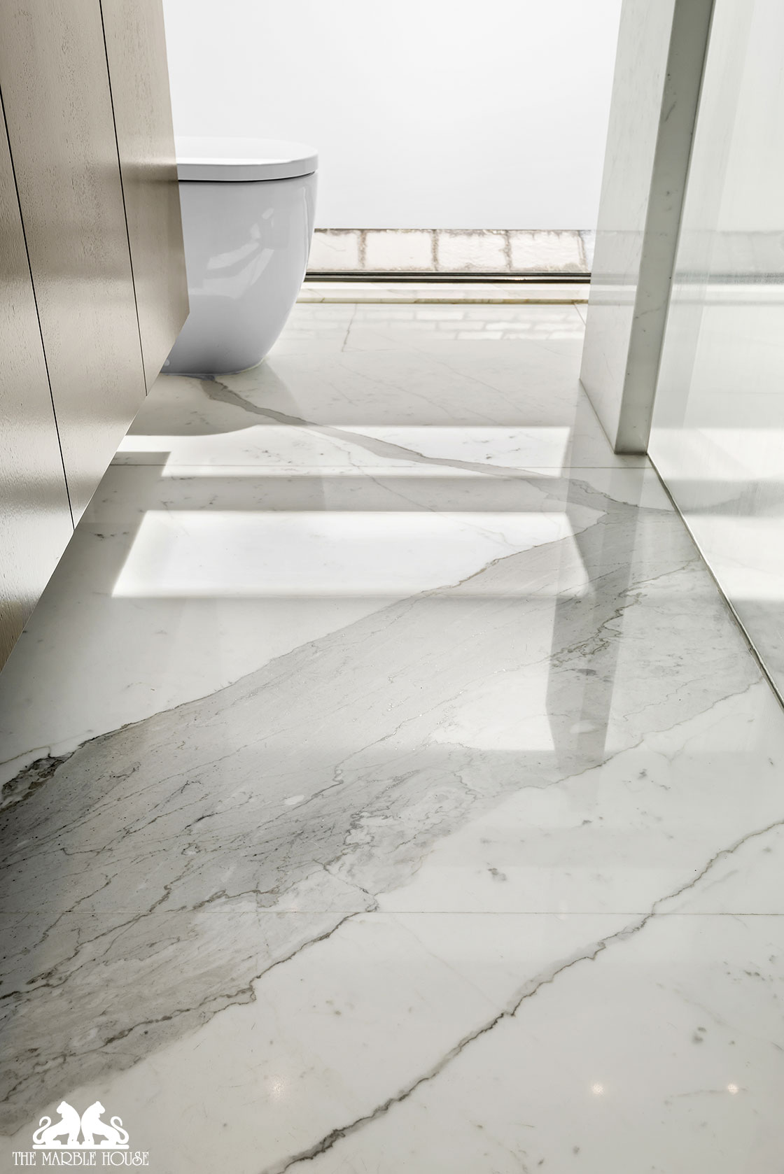 Calacatta-Bathroom-Floor