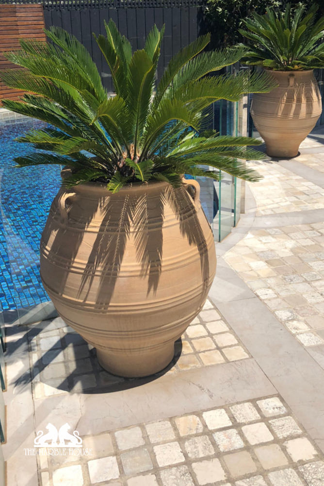 Tumbled Marble & Bilbao Latte